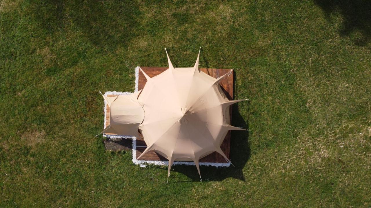 Glamping Gozdna Jasa Hotel Бовец Екстериор снимка