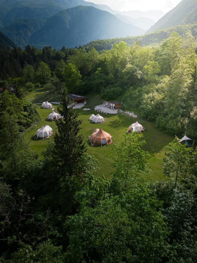 Glamping Gozdna Jasa Hotel Бовец Екстериор снимка
