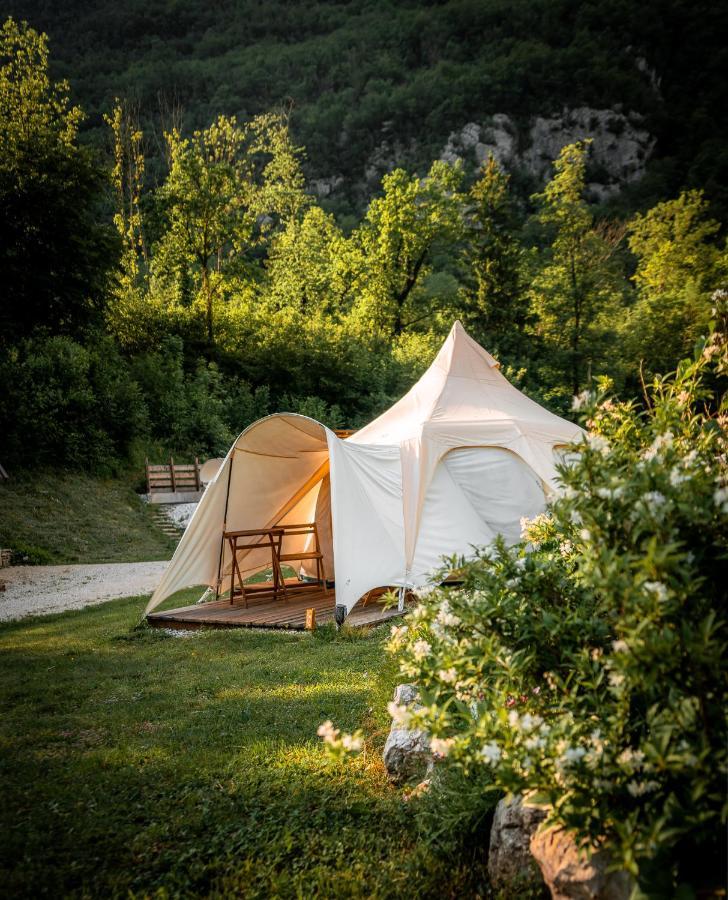 Glamping Gozdna Jasa Hotel Бовец Екстериор снимка