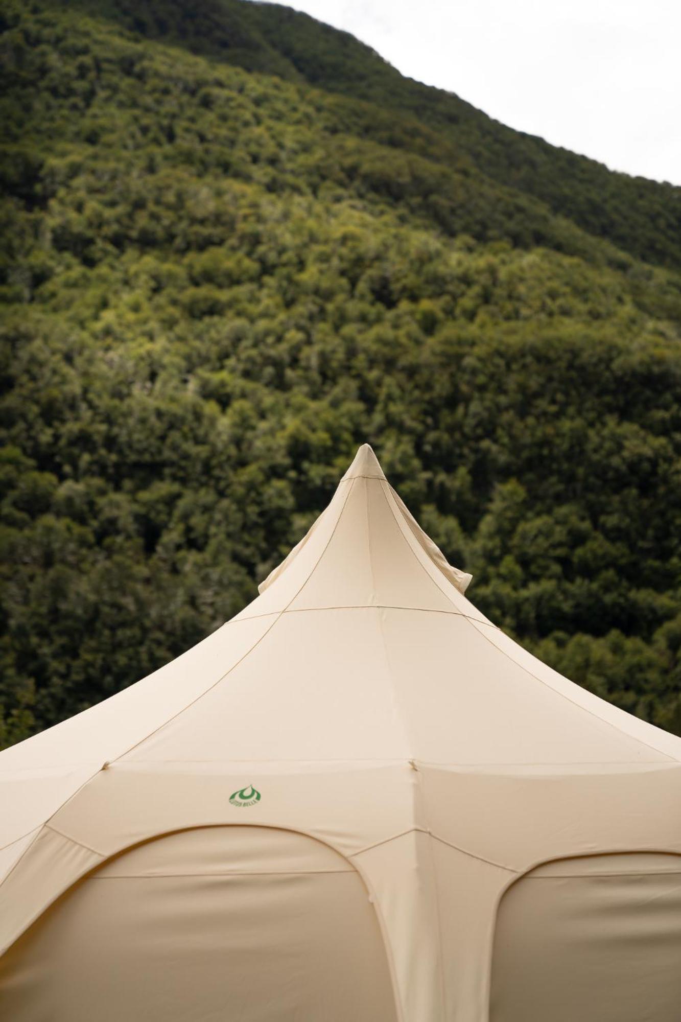 Glamping Gozdna Jasa Hotel Бовец Екстериор снимка