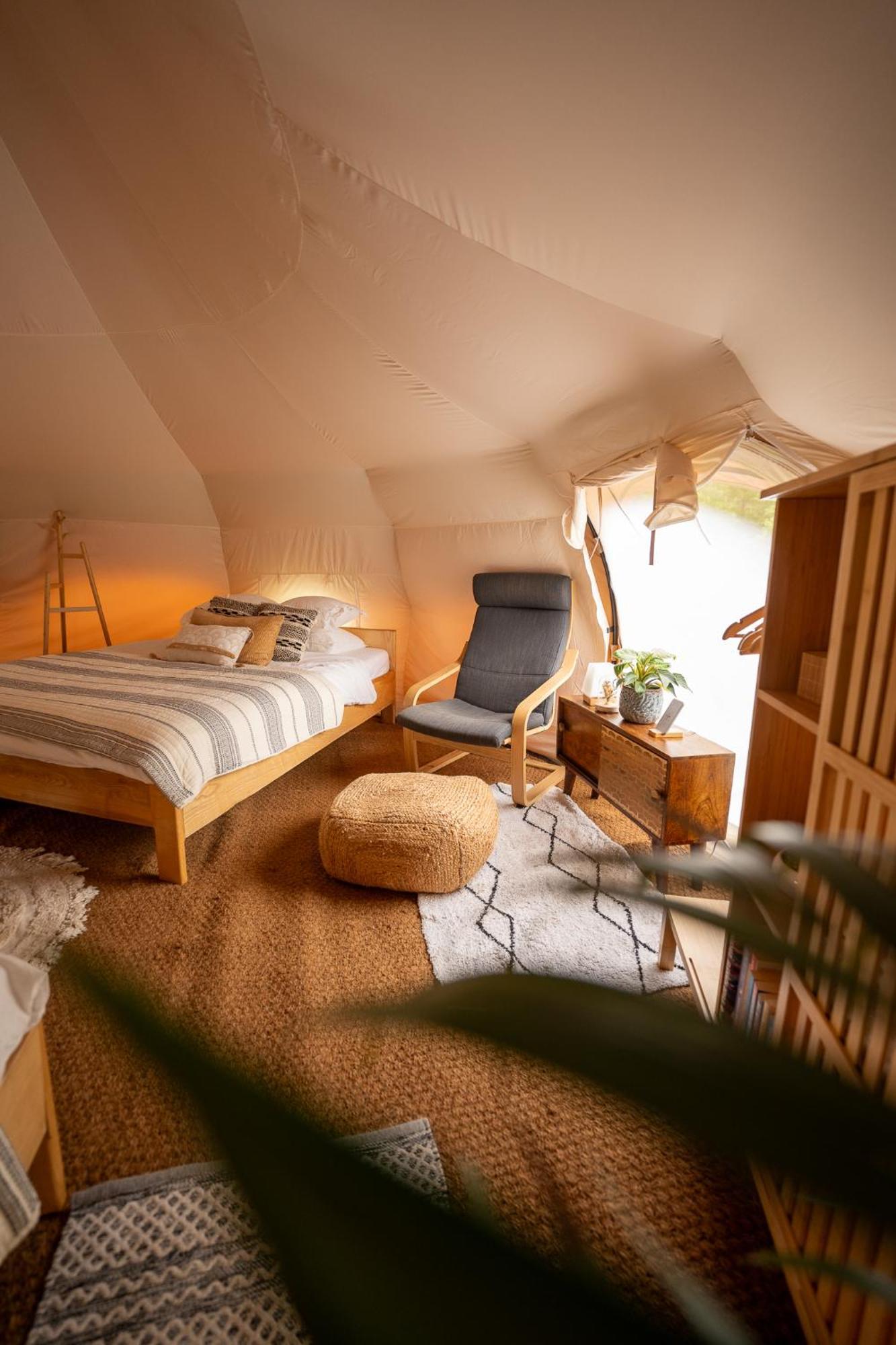 Glamping Gozdna Jasa Hotel Бовец Екстериор снимка